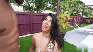 amateur photo Jasmine Sherni 1p