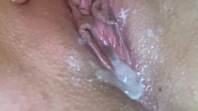 Watch cum drip from my slutty little hole!