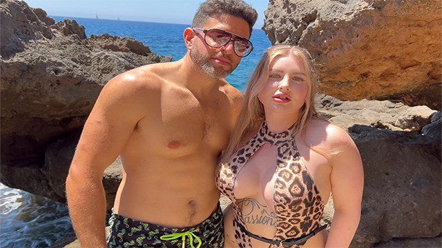 Német pár nyaraláson publikus helyen szexelnek egy nagyot